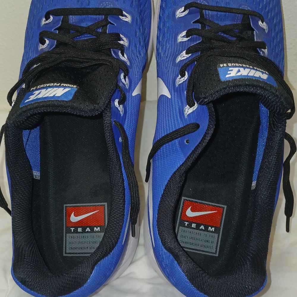 Nike Men's Blue Running Shoes - Picture 3 of 4